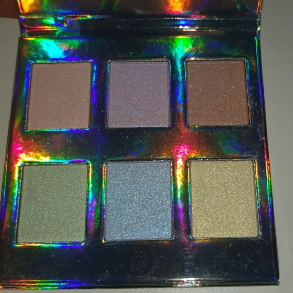 Naked cosmetics